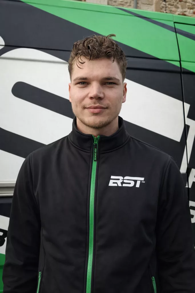 Rémi SAMAIN Gérant RS ISOLATION PEINTURE